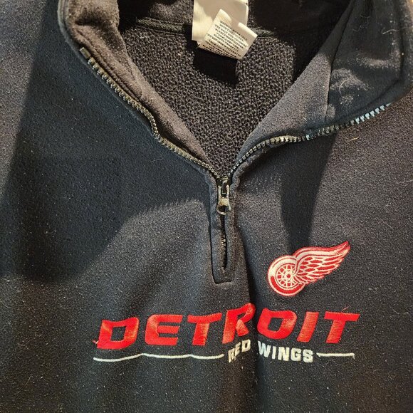 Detroit Red Wings Quarter Zip Fleece Pullover – NHL Licensed – Size S - Picture 2 of 6